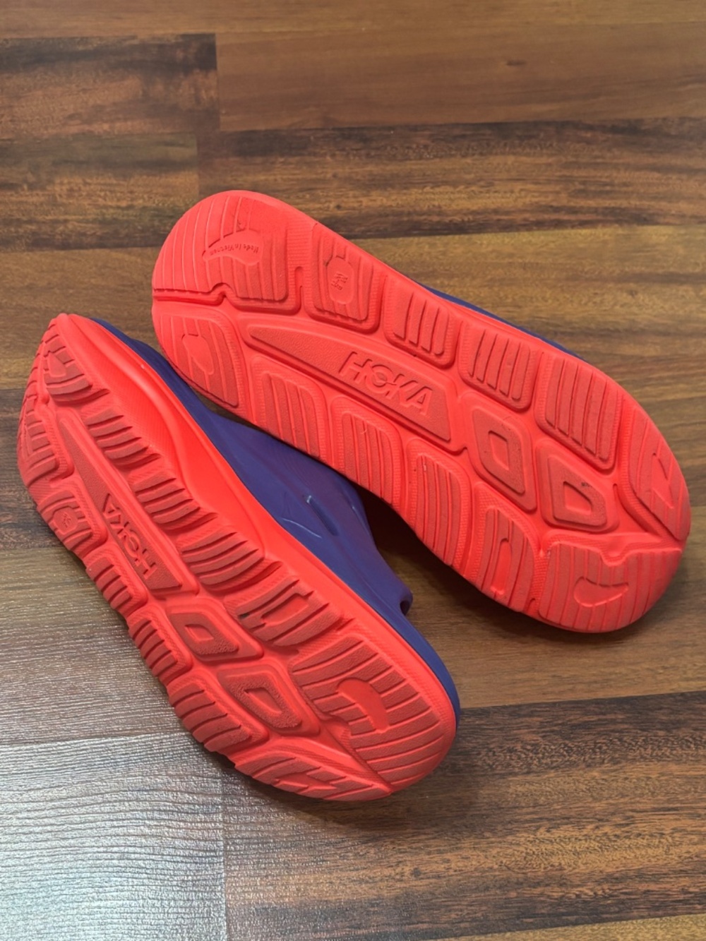 HOKA Ora Recovery Slide 3 Red & Blue - Picture 2 of 3